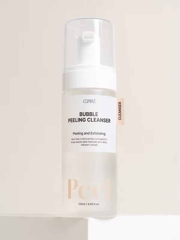 Limpiador peeling en espuma Curest 120 ml de Daiso