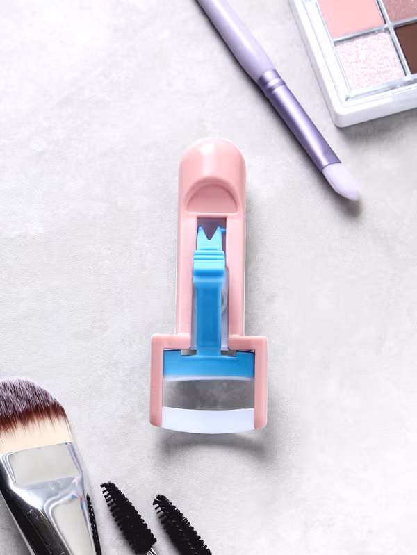 Rizador de pestañas básico de Daiso